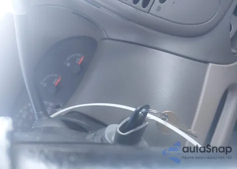 1998 Ford F-150 Lariat/Standard/Xl/Xlt из США, поврежденный, VIN 1FTRF17W0WKB40813